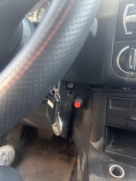 Продаю bmw e36 318i