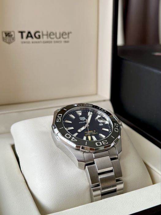 Часовник TAH Heuer Aquaracer Calibre 5 43mm