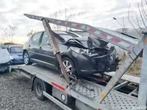 cu sau fara capota ,Auto vechi care ocupă spațiu