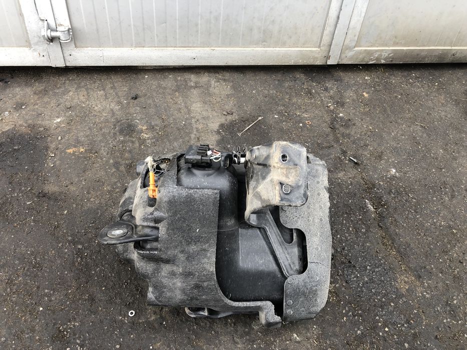 Казанче ад блу система бмв х5 ф15 ( adblue sistema bmw x5 f15 3.0d 258