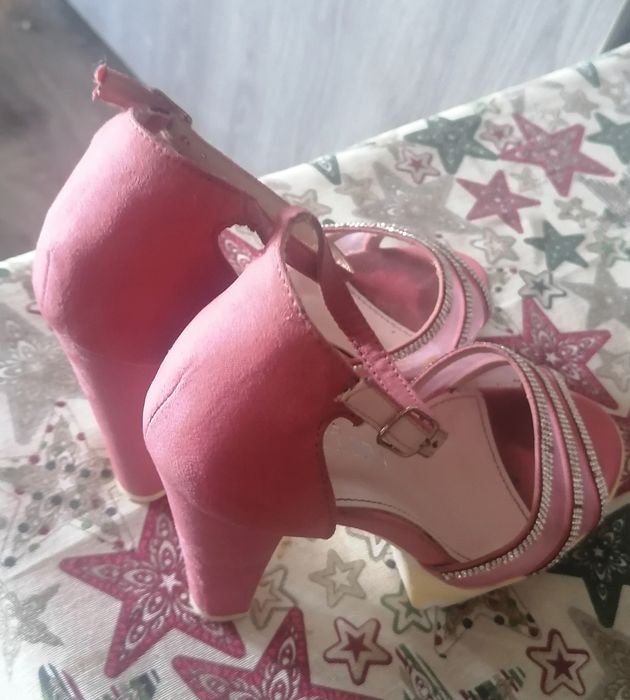 Sandale dama toc 10cm mărimea 37