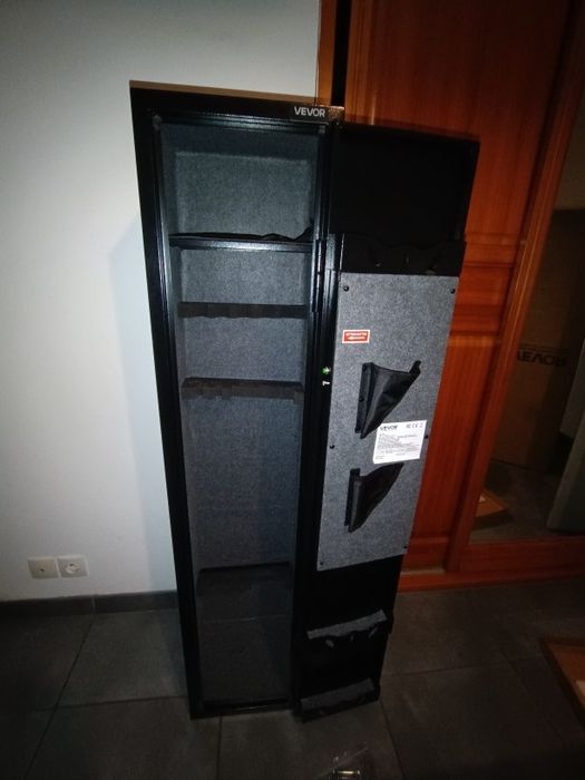 Промо! Сейф (каса) за оръжие с циф. клавиатура и заключване за 5 пушки