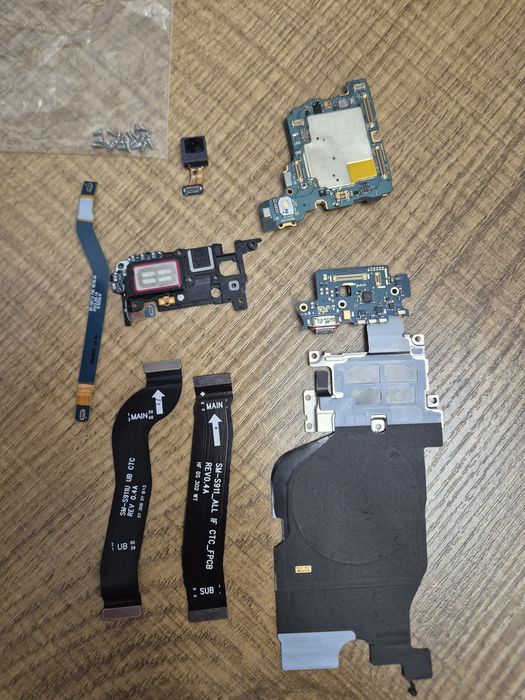 Piese Samsung Galaxy S23