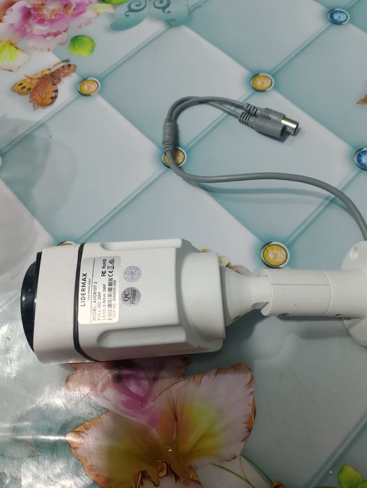 Продам две  камеры