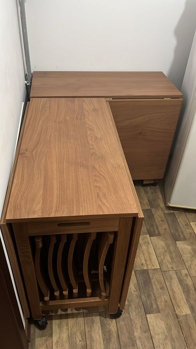 2 seturi mese pliante din lemn de stejar