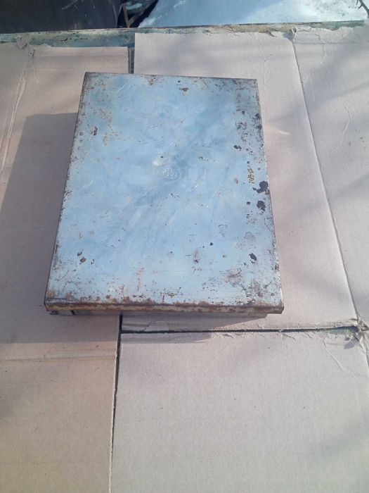 Продам кормушки для пчел