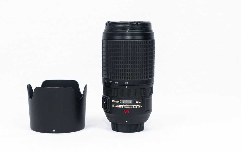 Nikon AF-S 70-300 mm f/4.5-5.6G IF-ED VR - Obiectiv FX