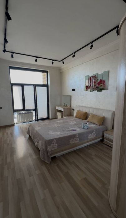 Новостройка 3/10/12. 73м2. Яккасарайский район Срочно