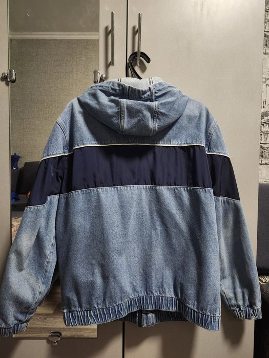 Джинсовая куртка Bershka