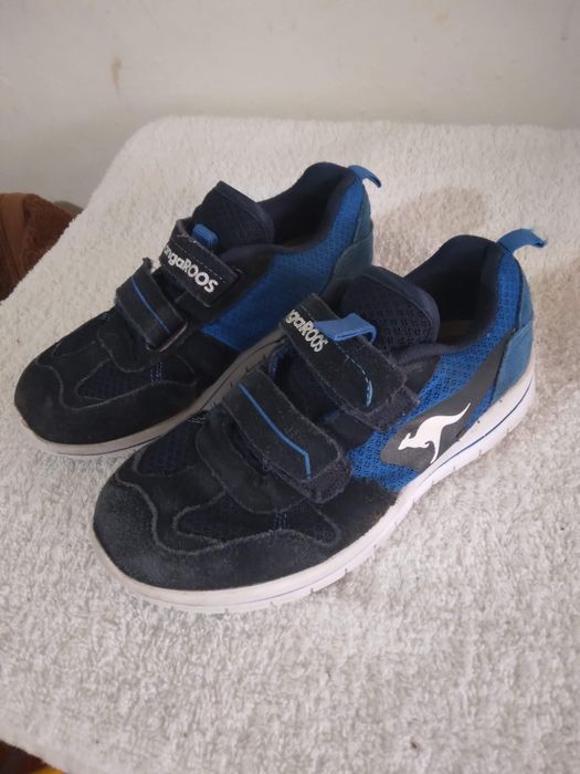 Adidași pentru copiii mărimea 31