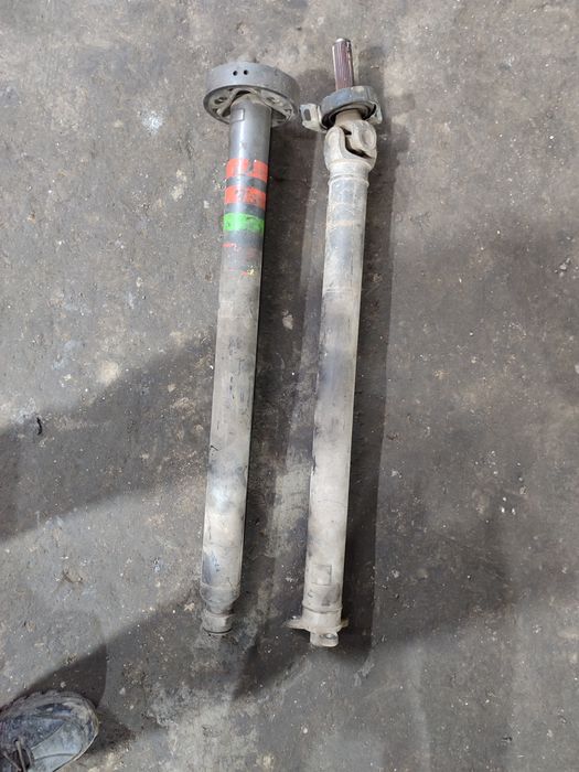 Продам запчасти на Мерседес 124