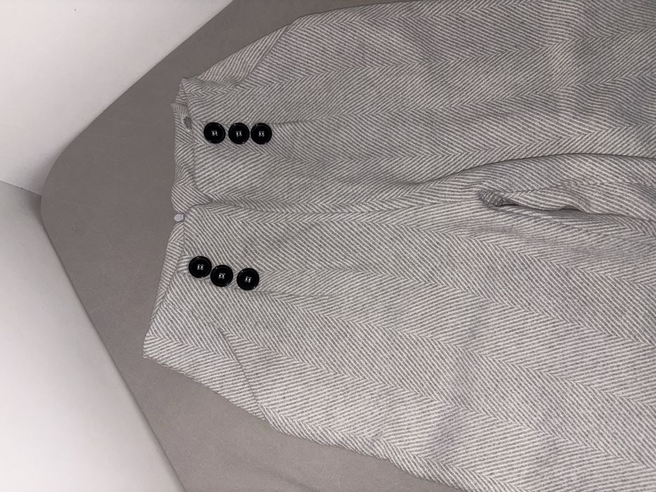 Дамски панталон със съдържание на вълна.