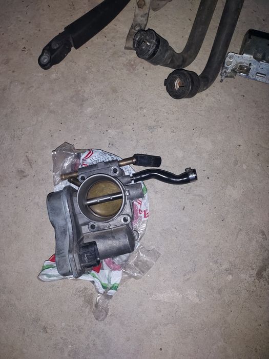 Vînd piese opel astra g.am numai piesele din anunț.