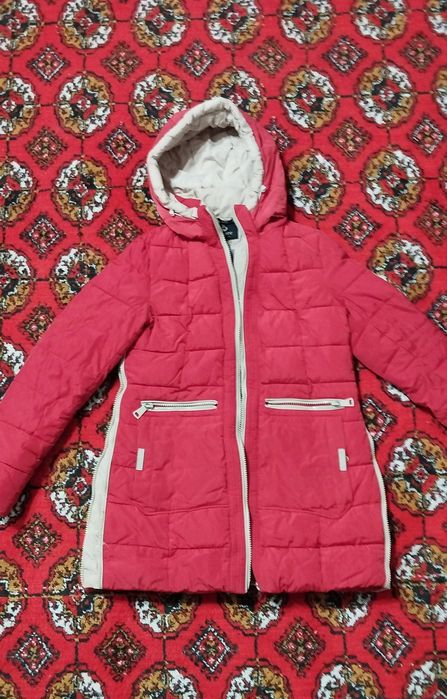 Ayollar uchun qishgi kurtka