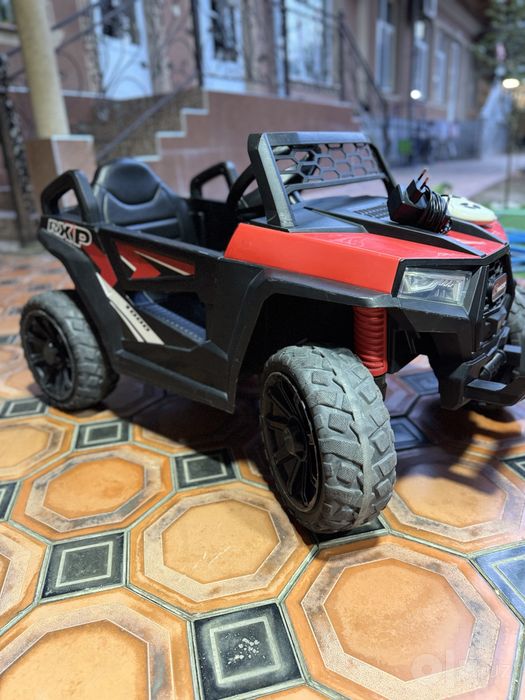 Offroad moshina sotiladi