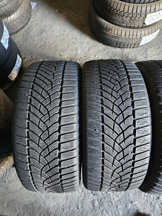 4 anvelope iarna 225 45 17 Goodyear