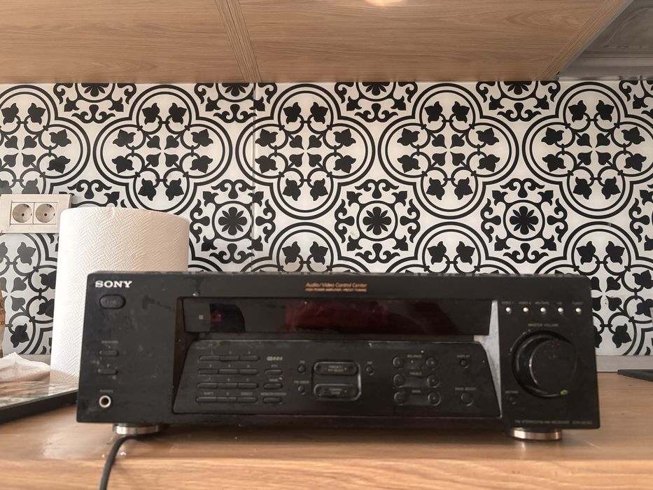 Statie Sony STR-DE185