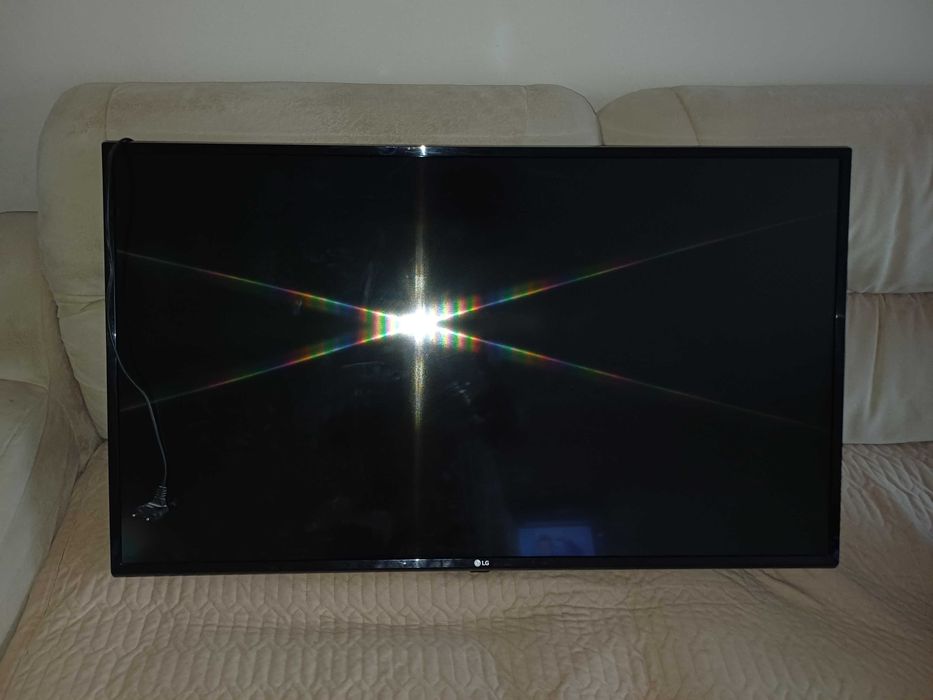 Телевизор LG смарт