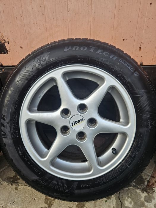Jante Titan și cauciucuri Viking