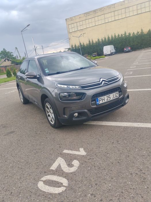 Citroen C4 Cactus Facelift (model 2019, 1.2, 139000 km). Direct proprietar