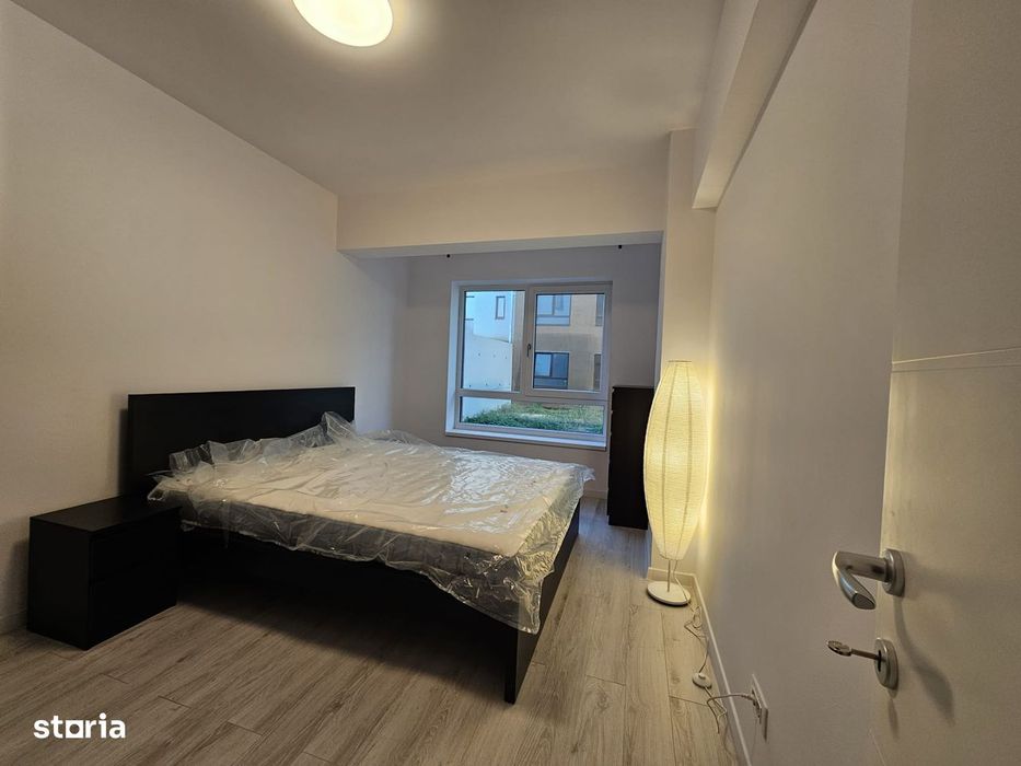 Apartament cu 2 camere de vanzare. Moon Reflexes. Loc de parcare