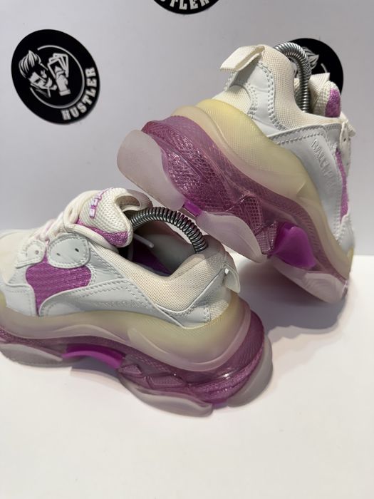 BALENCIAGA Triple S.Номер 35