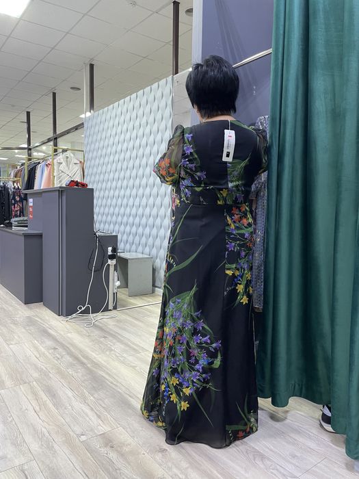 Платье вечернее