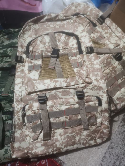 Ghiozdan de armată cu model de deșert