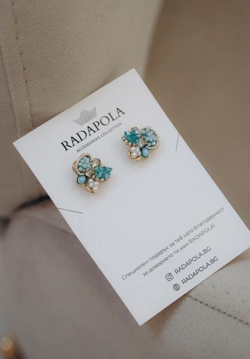 Фини обеци в изумрудено зелено