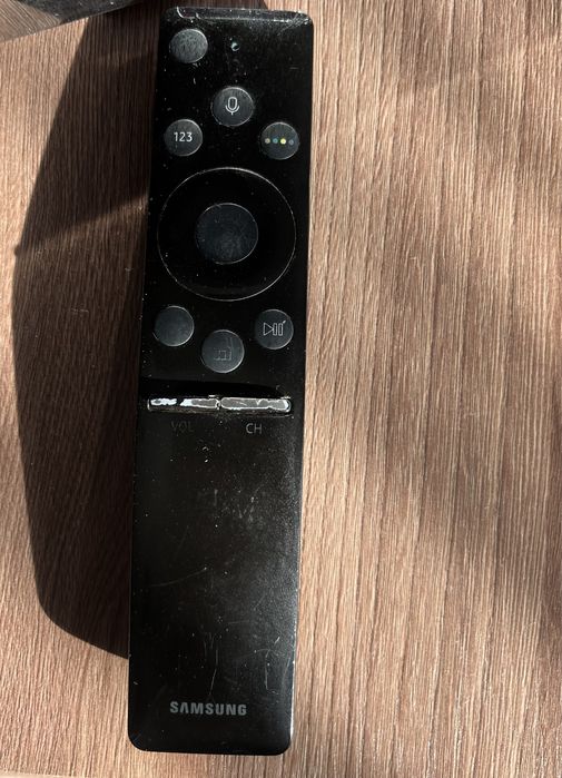 Продам телевизор самсунг смарт тв