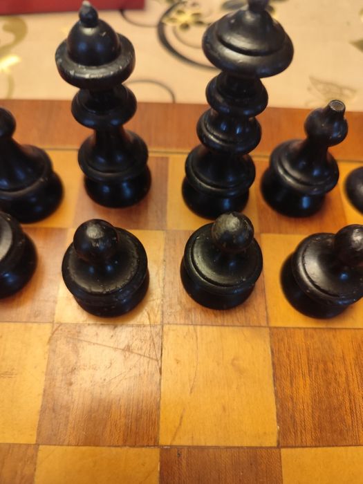 Set șah vechi cu cutie