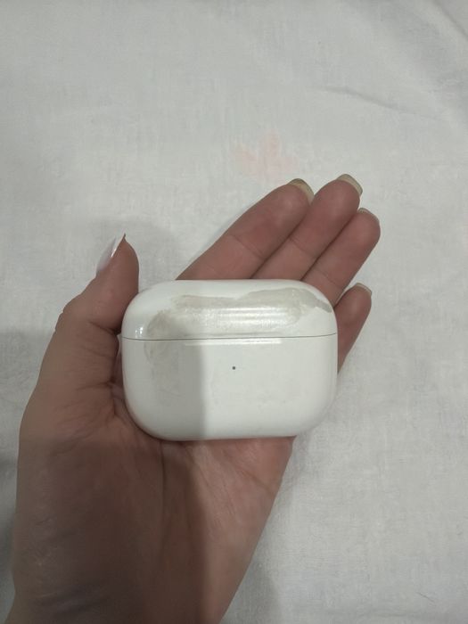 Airpods 3 и кэйс