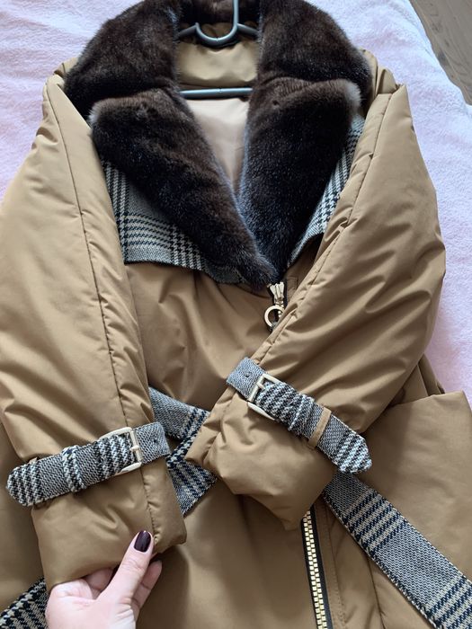 Продам женскую куртку