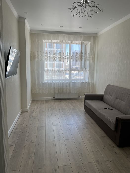 Продам квартиру 1 ком BI group