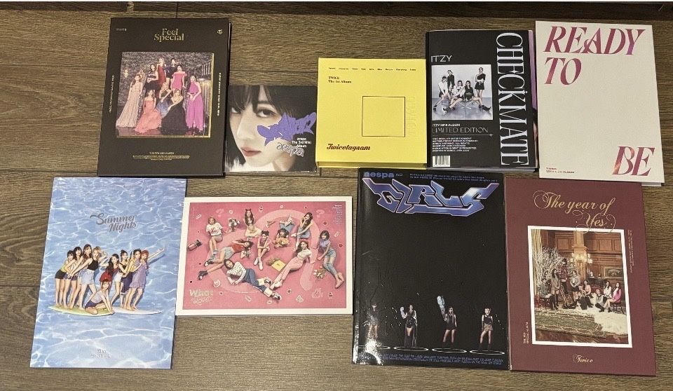 Albume k pop diverse