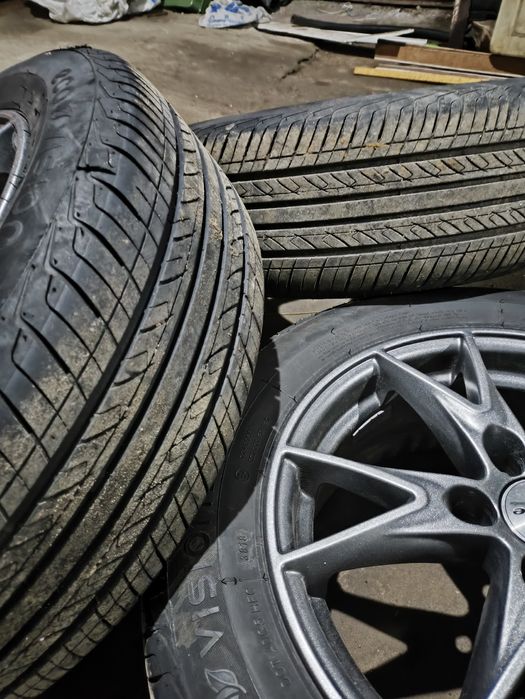 Шины с дисками литьё R15