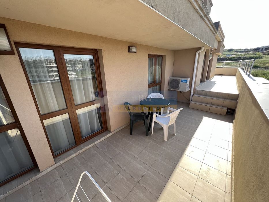 Продава се Двустаен апартамент в Созопол - 130 кв.м за 927 €/кв.м - Снимка #4