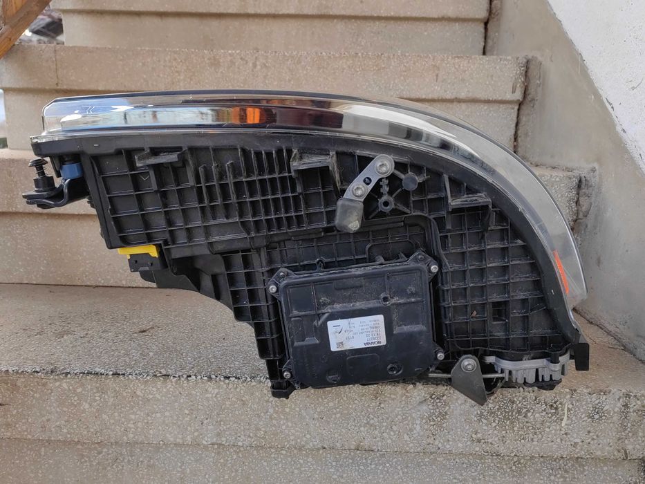 Фар Scania R/S LED ляв / Фар Сканиа / Фар Scania Оригинален