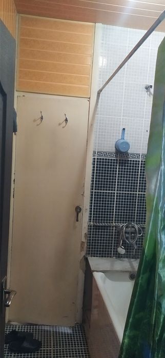 Продаю квартиру в учтепинским районе