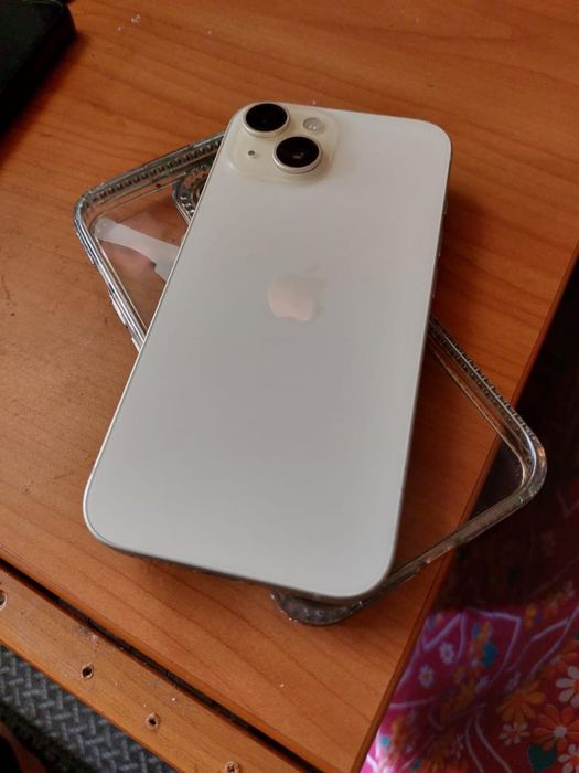Продам iPhone 15