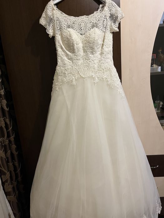 Donez!!!Rochie de mireasa!!