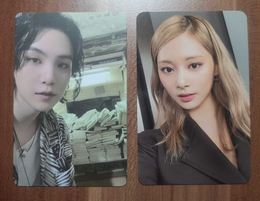 Trade/schimb photocards kpop (twice, bts) Bucuresti Sectorul 6 • OLX.ro