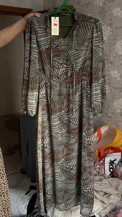 Женские Платья.