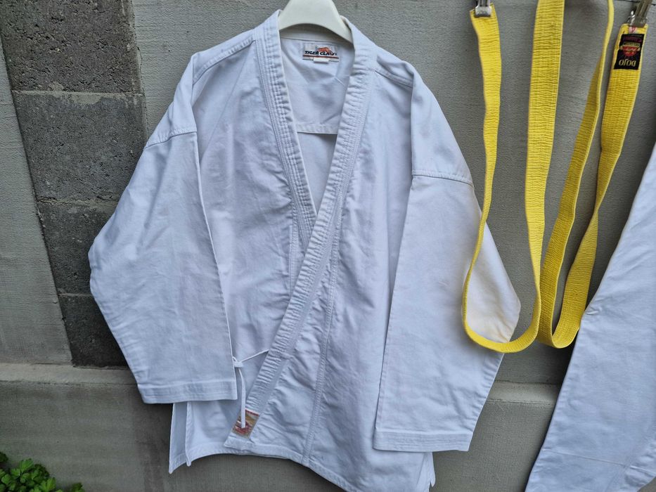 *KIMONO KARATE TIGER CLAW KATA | 175 cm | centura galben