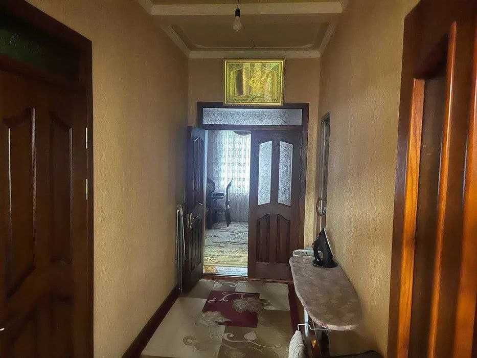 Срочно 4,3 сот. метро Шахристанская 5 комнат, 2 сан узла