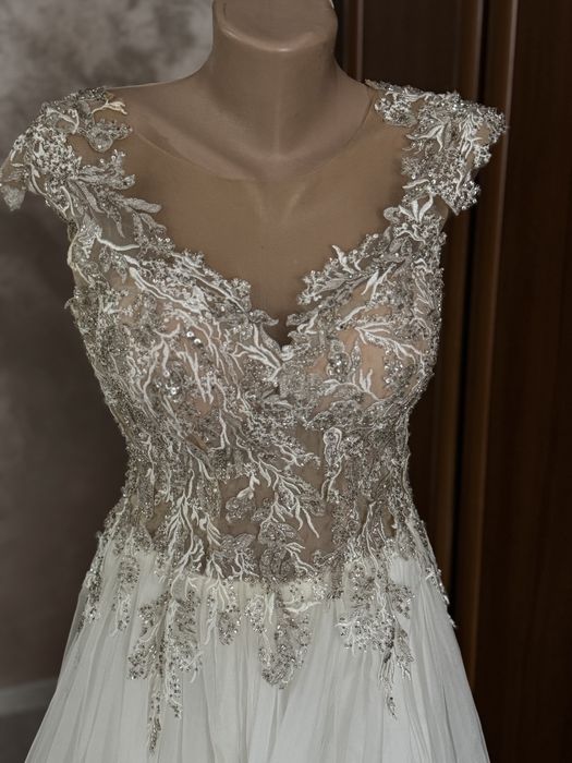 Rochie mireasa fara defecte, corset reglabil