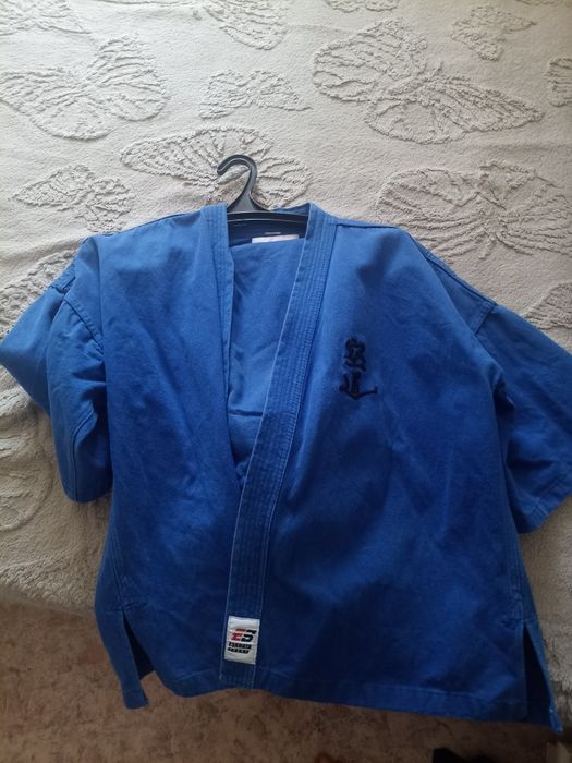 Кимоно синее продам