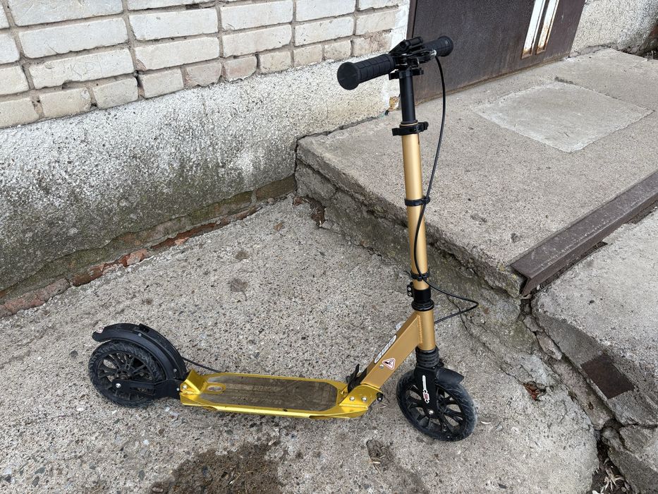 Детский самокат б/у