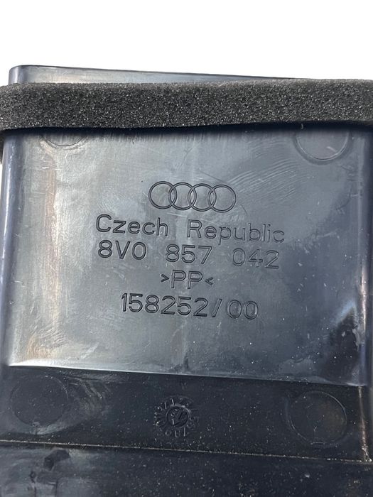 Grila De Ventilatie Spate Audi A3 Sportback 8Va, 8Vf 2012 -> 8V0857042