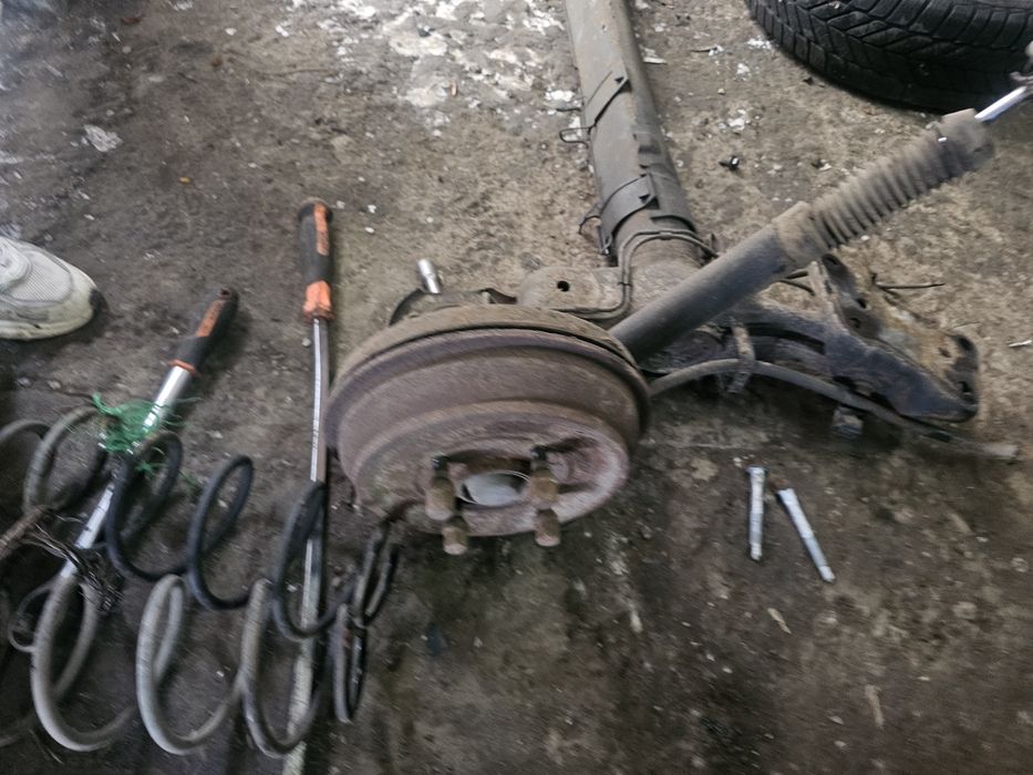 Punte Spate completă  Peugeot 207 Hatchback